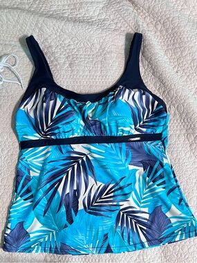 XXL ZeroXposure tankini top